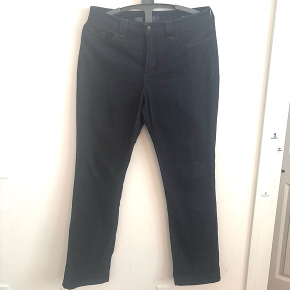 NYDJ HAYDEN STRAIGHT LEG JEANS IN BLUE DARK WASH *10063 Size 14 - Picture 3 of 8